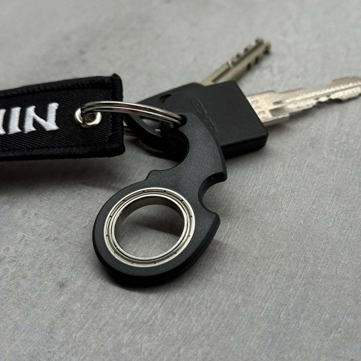 Karambit Spinner Keychain - Plastic